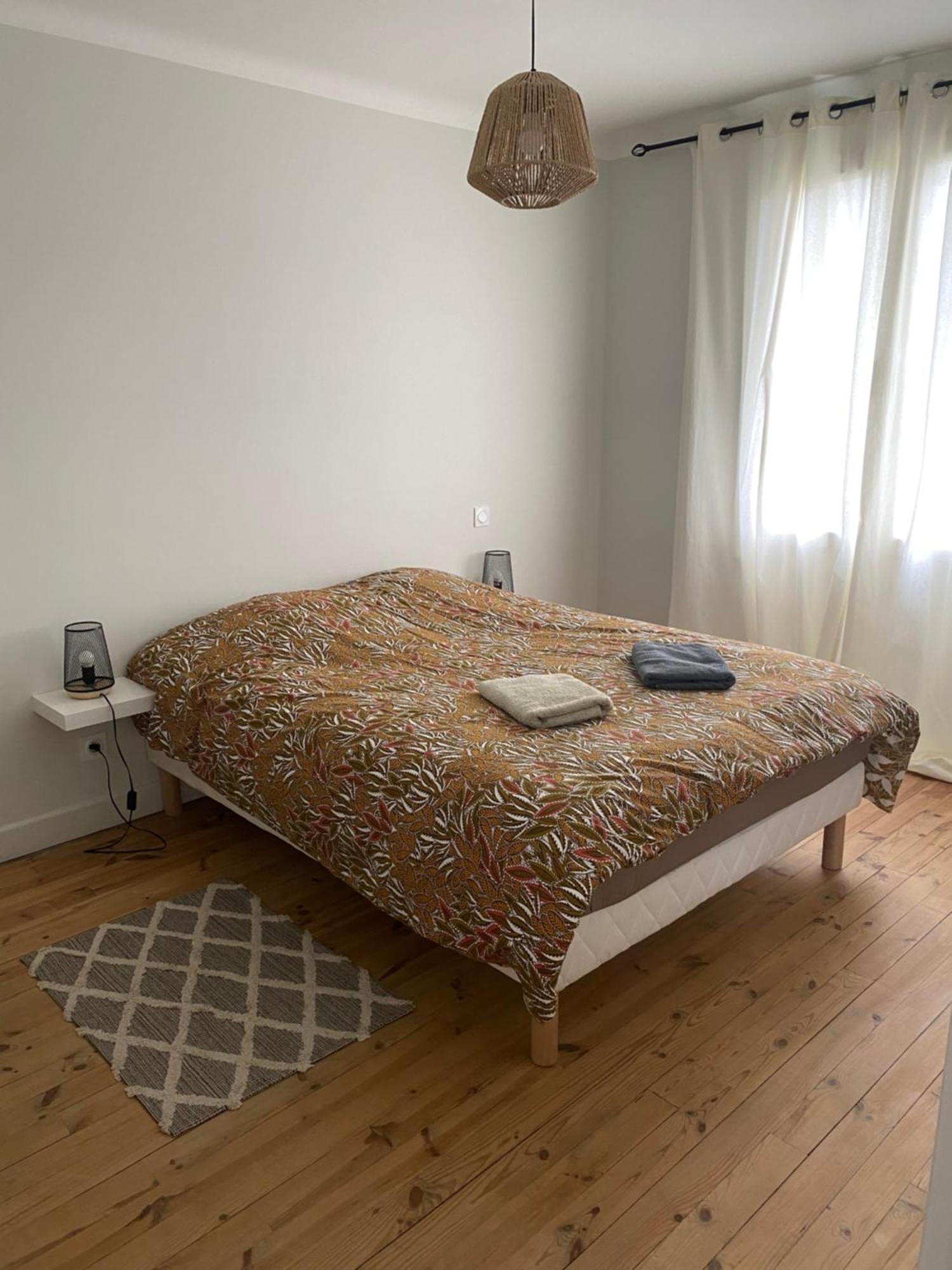 Appartement Le 122 - Parking à Rodez Extérieur photo